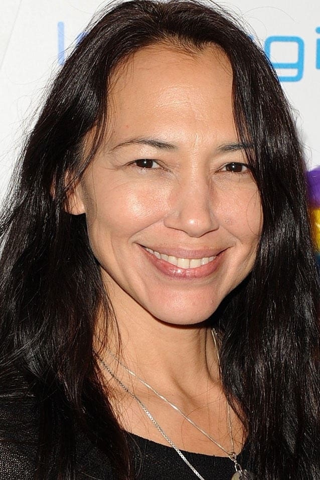 بازیگر Irene Bedard  