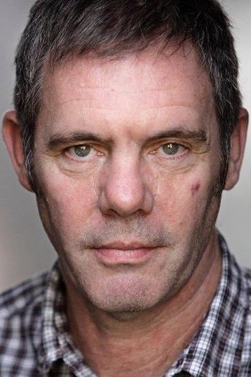 بازیگر Dean Williamson  
