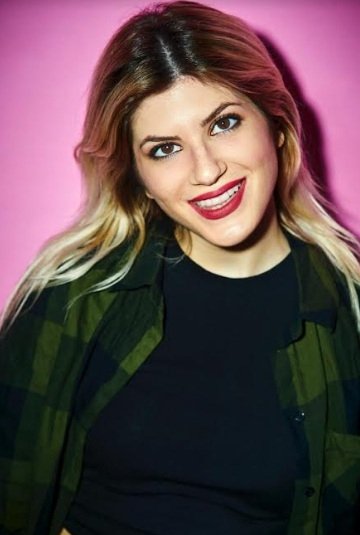 بازیگر Paula Púa  