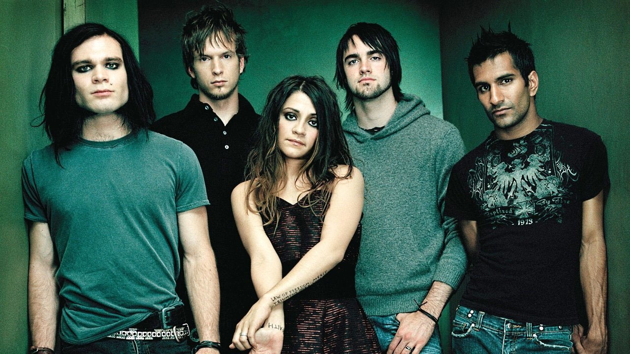 Flyleaf|Flyleaf