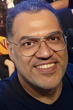بازیگر Tom Pires  