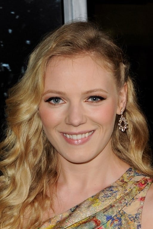 بازیگر Emma Bell  