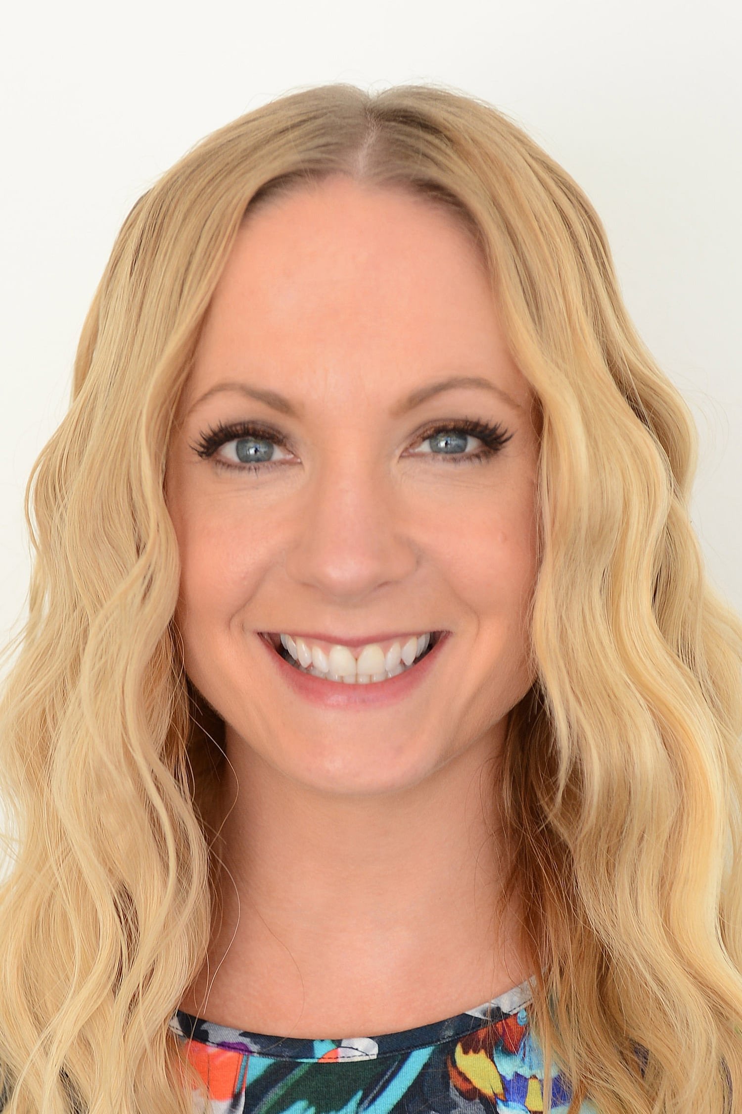 بازیگر Joanne Froggatt  