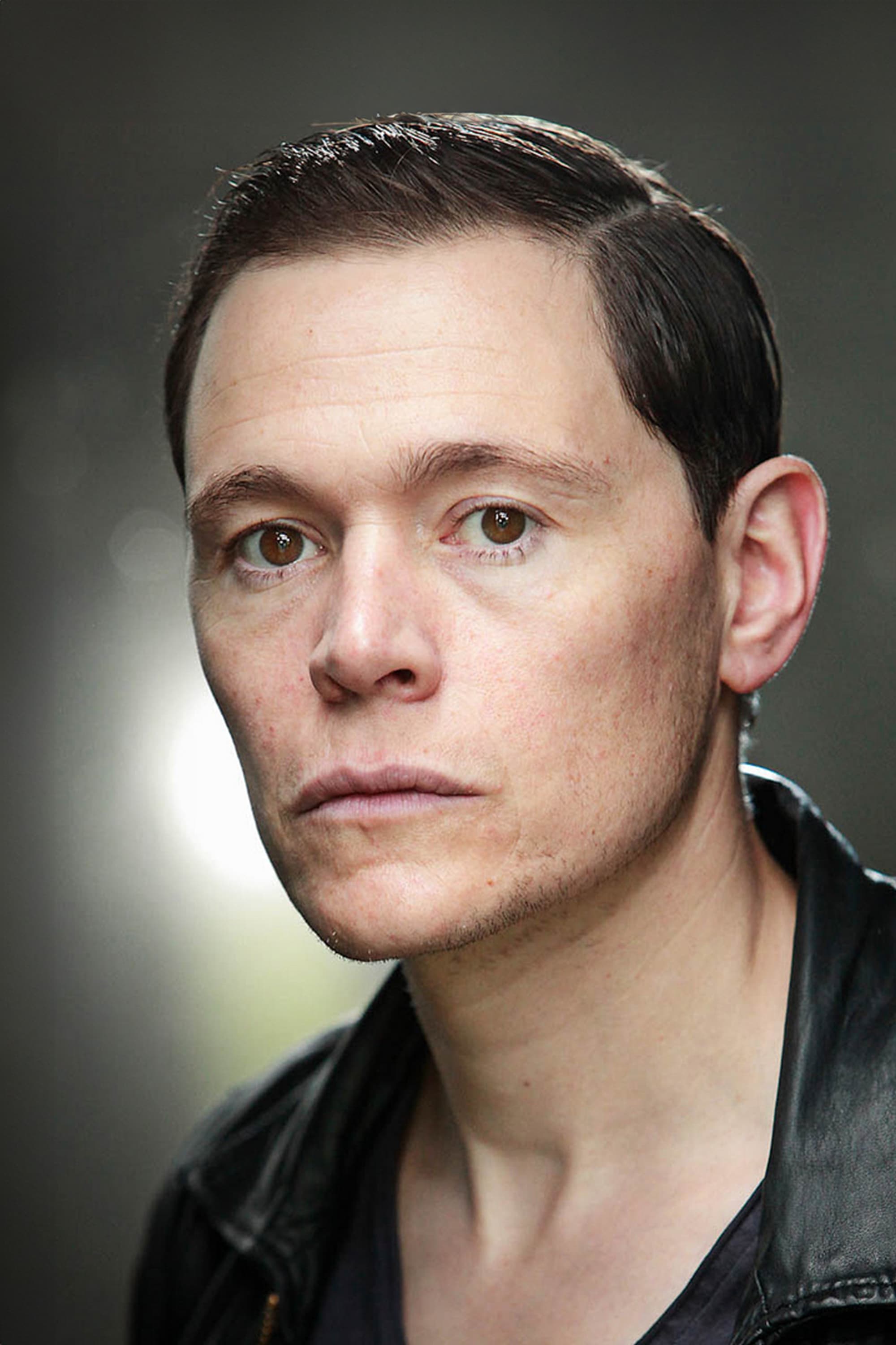 بازیگر Burn Gorman  