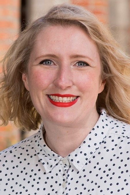 بازیگر Aislinn Clarke  