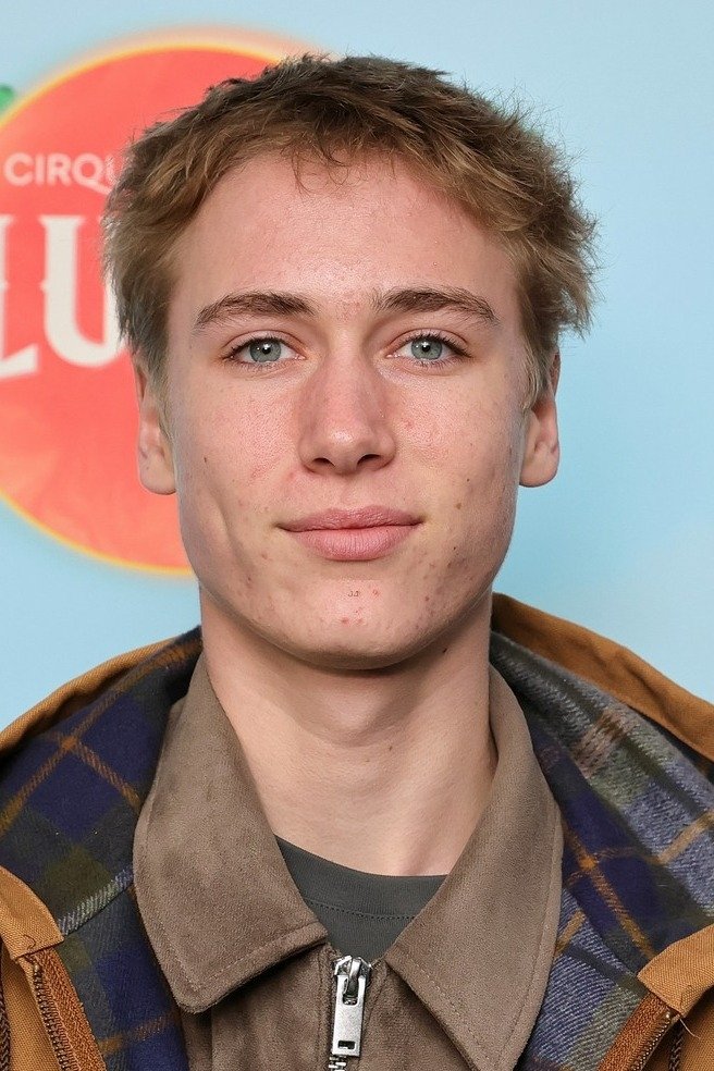 بازیگر Sasha Schreiber  