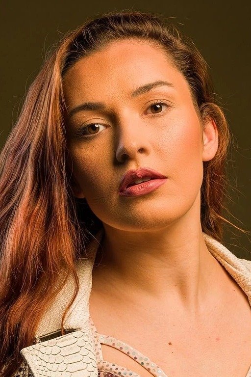بازیگر Amira Blair  