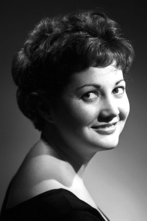 بازیگر Louisette Dussault  
