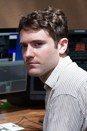 بازیگر Lucian Johnston  