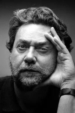 بازیگر Guillermo Navarro  