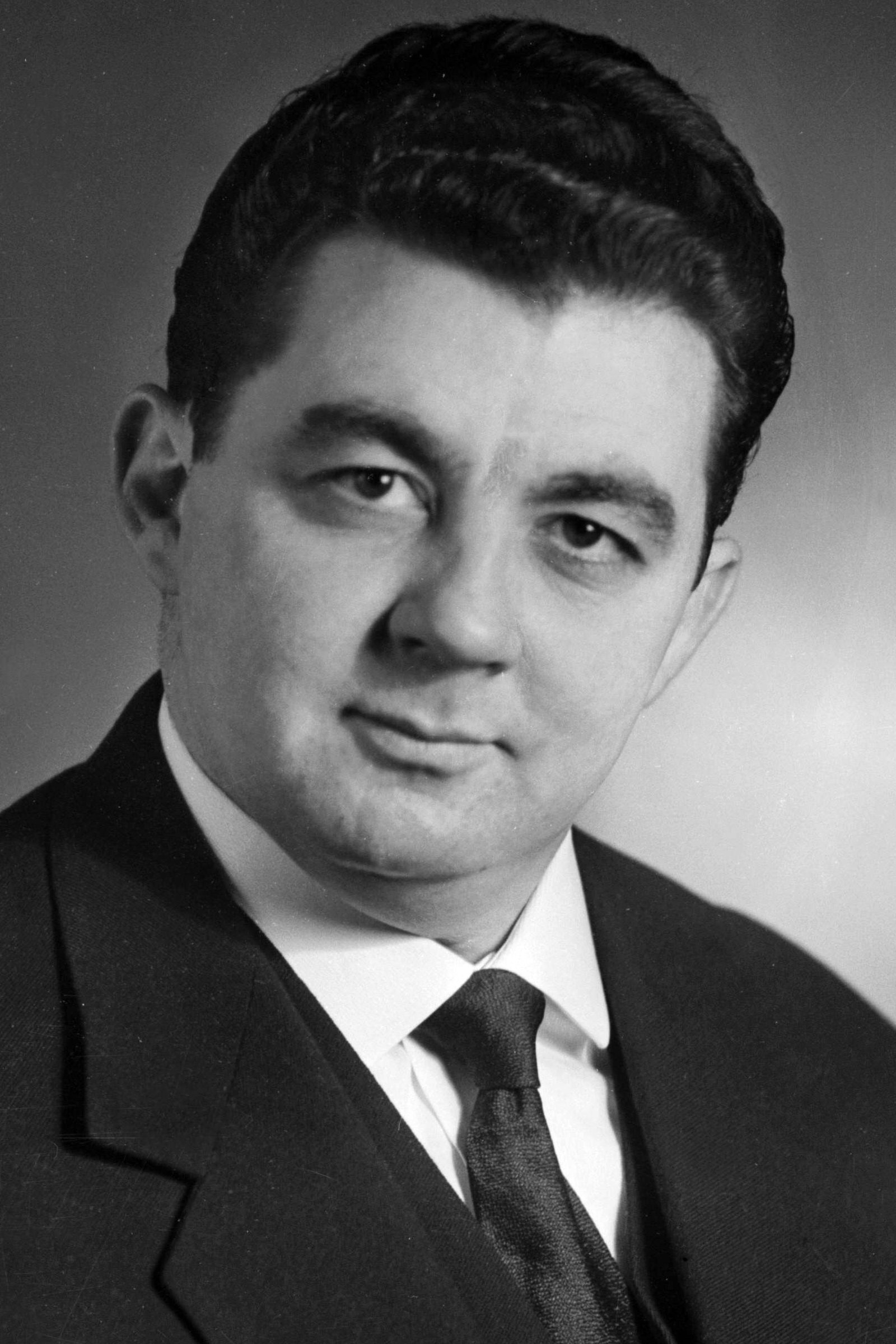 بازیگر Albert Lance  