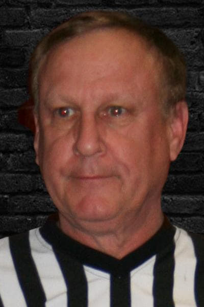 بازیگر Earl Hebner  