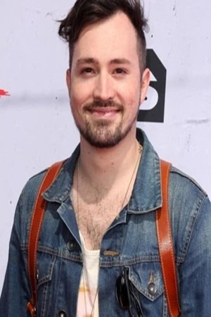 بازیگر Dustin Belt  