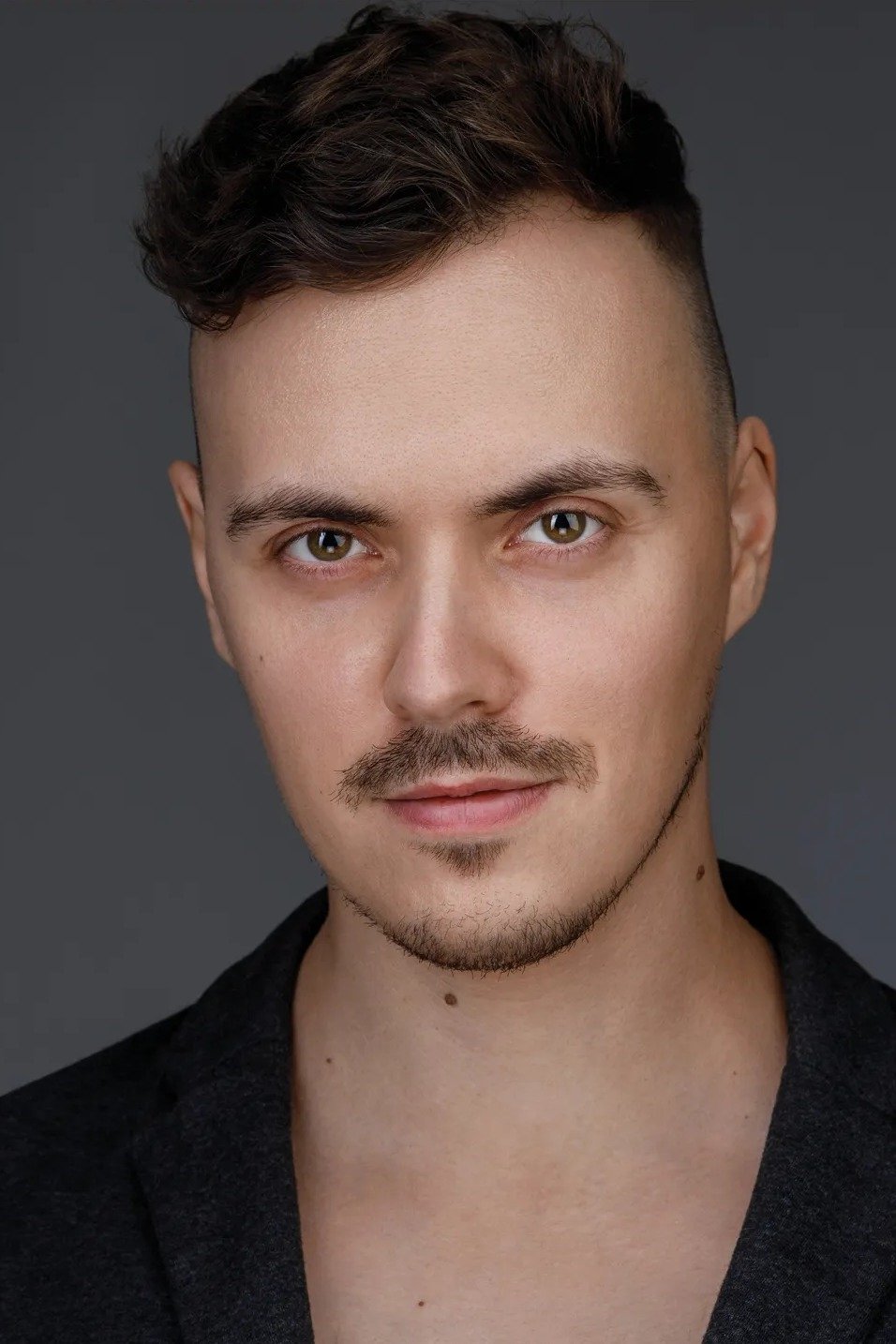 بازیگر Viktor Marvin  