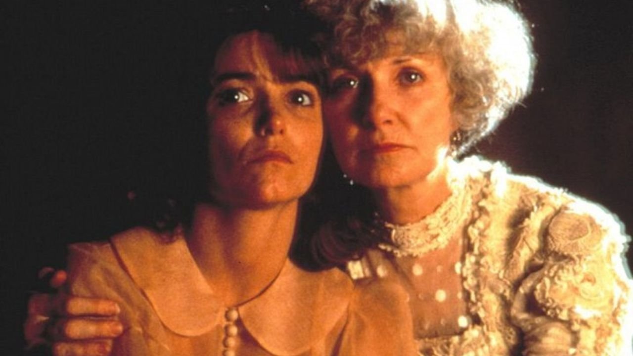 The Glass Menagerie|The Glass Menagerie