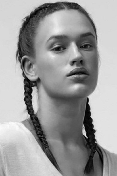 بازیگر Helen Preis  