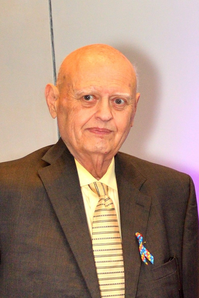 بازیگر Ed Schneider  