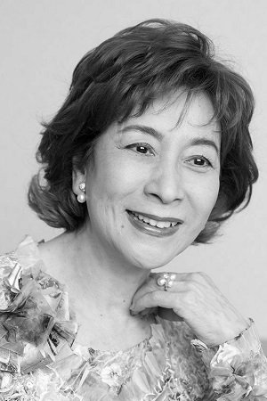 بازیگر 寿美花代  