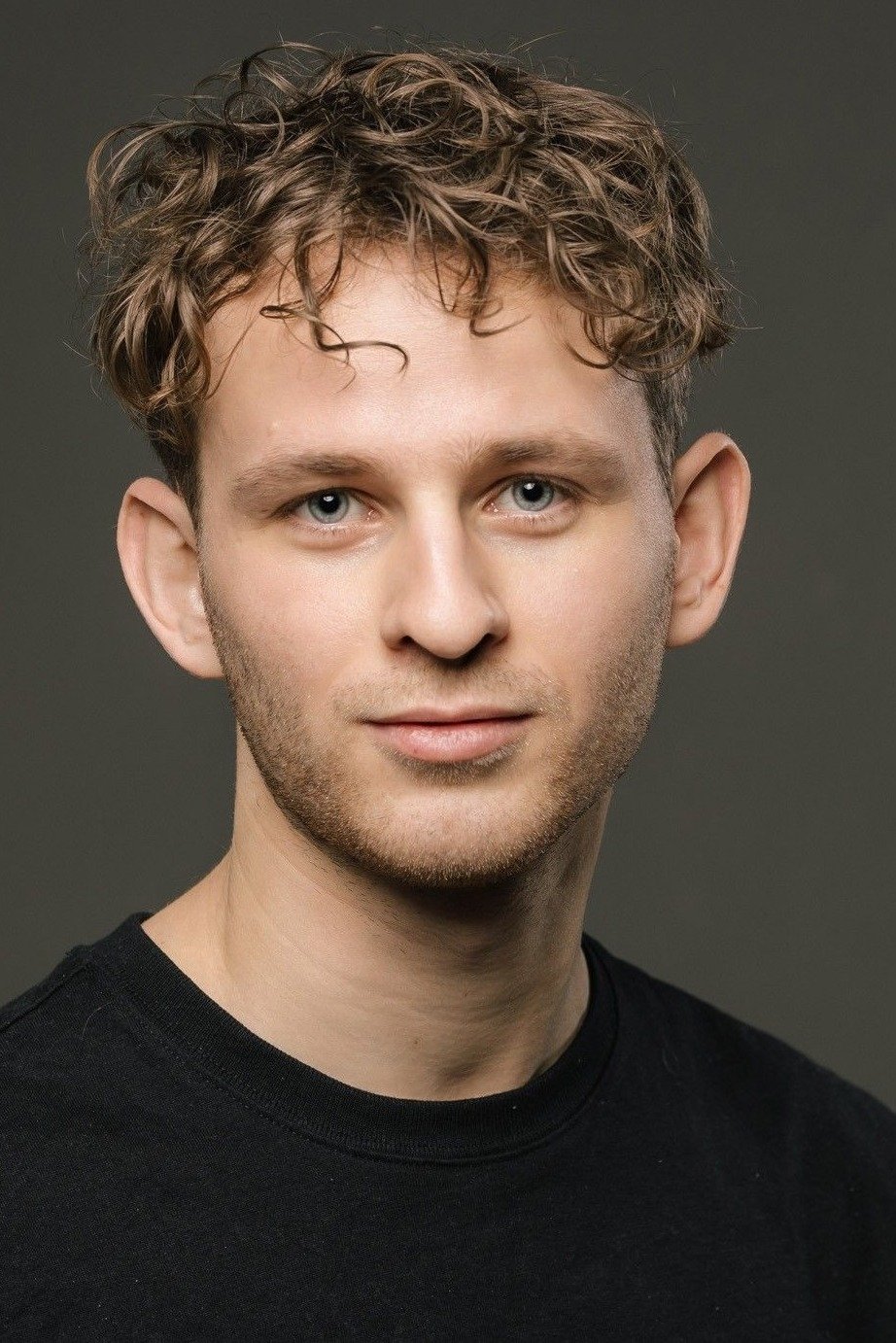 بازیگر Oskar Kröönström  