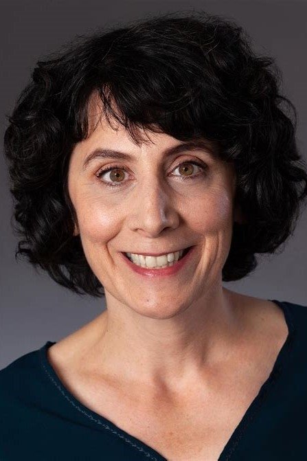 بازیگر Annette Toutonghi  