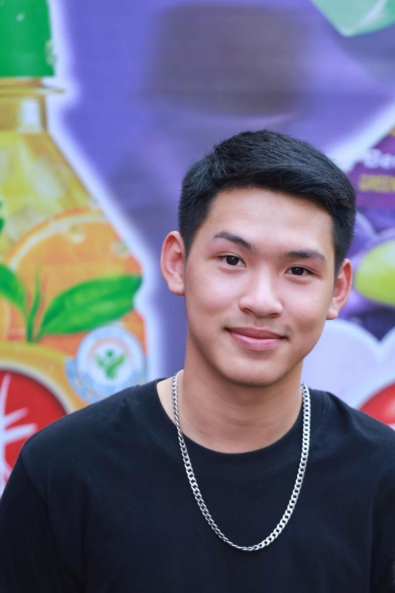 بازیگر Lakhonepheng Souvanthong  