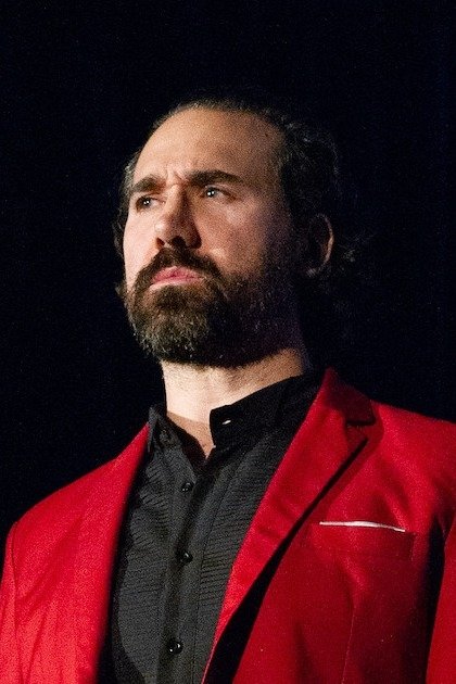 بازیگر Lou Perez  
