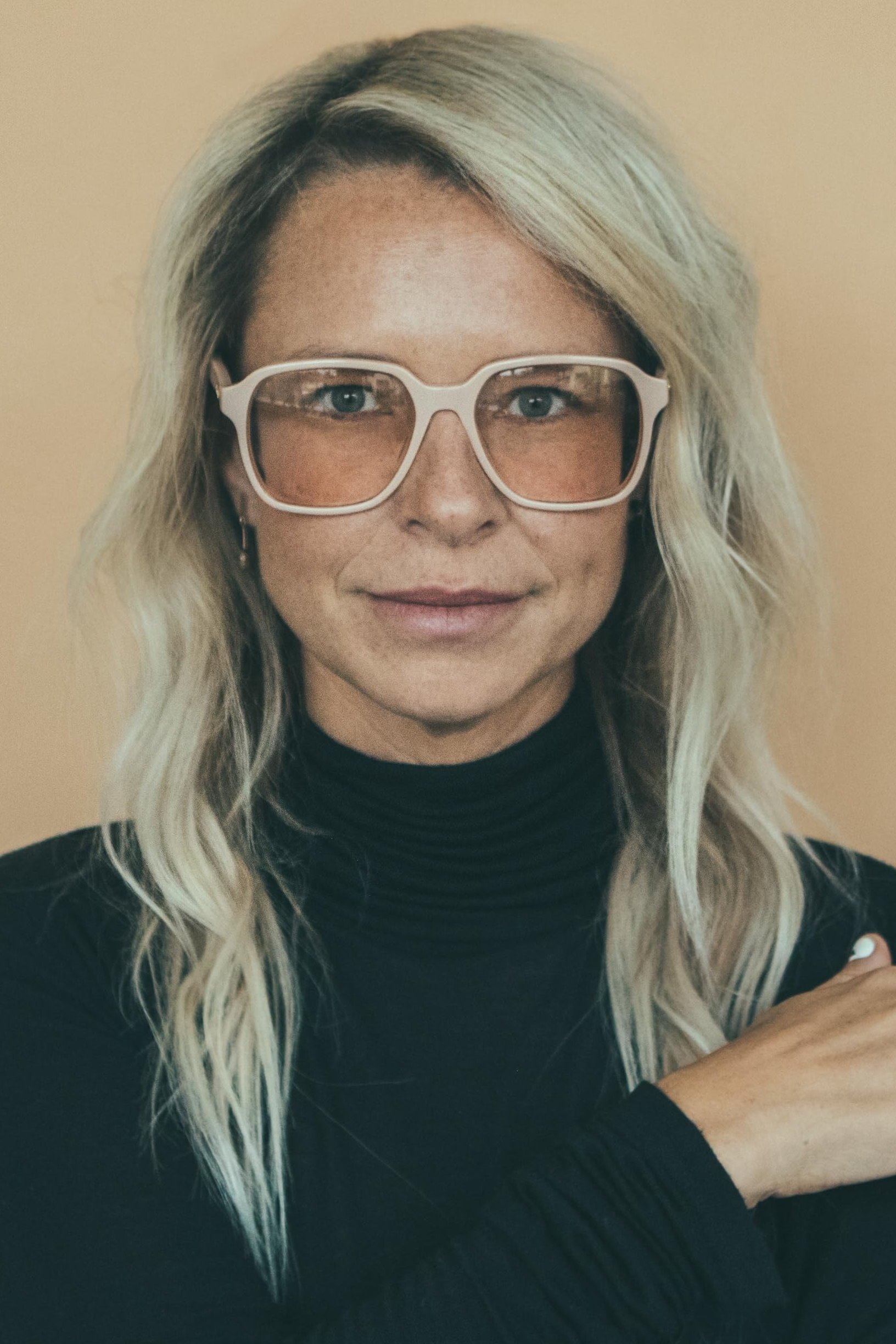 بازیگر Greer Inez  