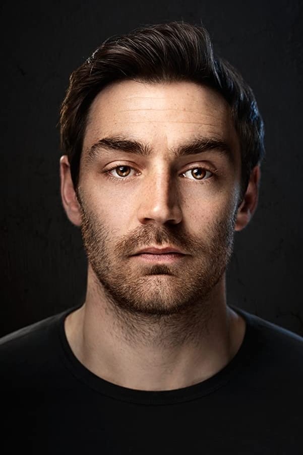 بازیگر Matthew McNulty  