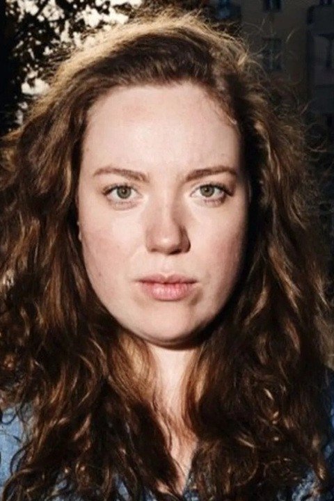 بازیگر Julia Jendroßek  