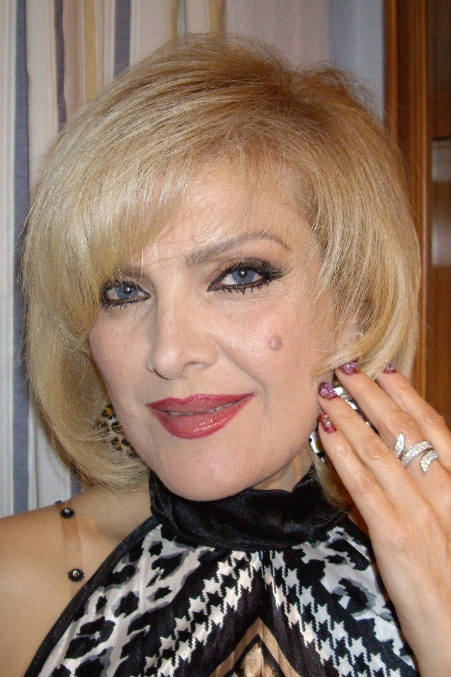 بازیگر Aida Nader  