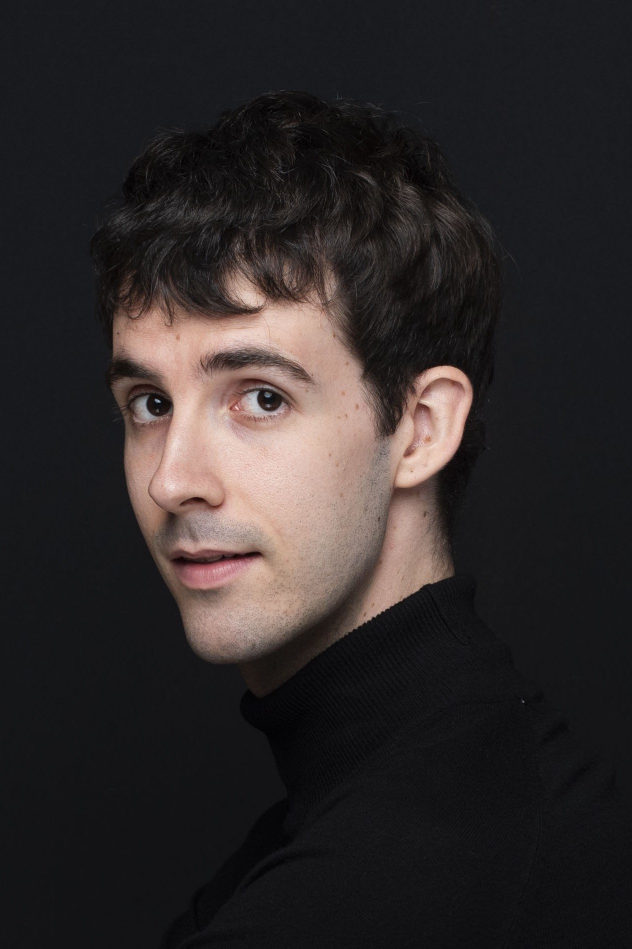 بازیگر Gonzalo Validiez  