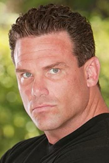 بازیگر Aaron Brink  