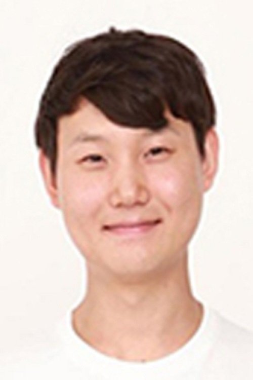 بازیگر 최진욱  