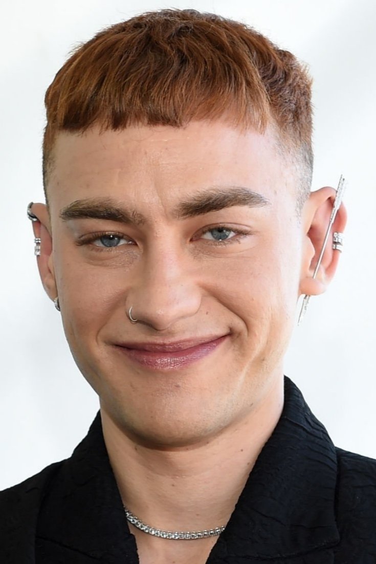 بازیگر Olly Alexander  