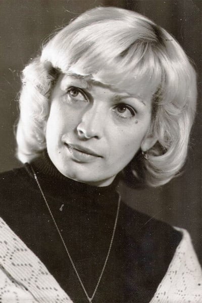 بازیگر Paulina Zavtoni  