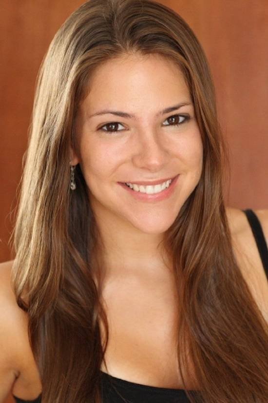 بازیگر Simone Frajnd  