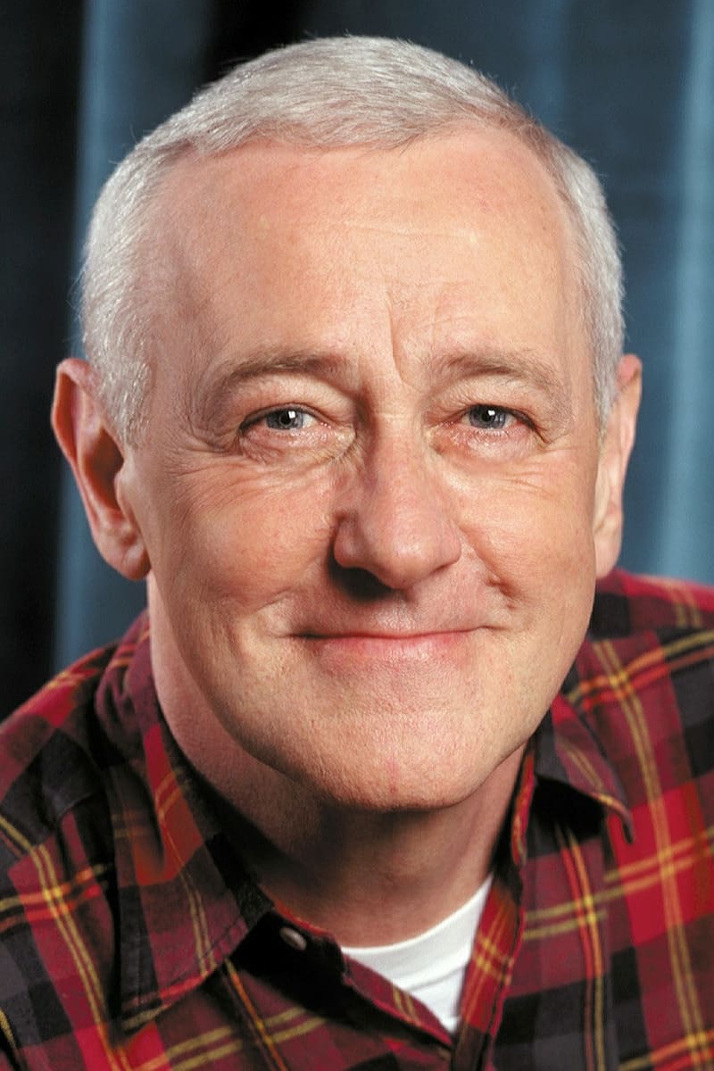 بازیگر John Mahoney  