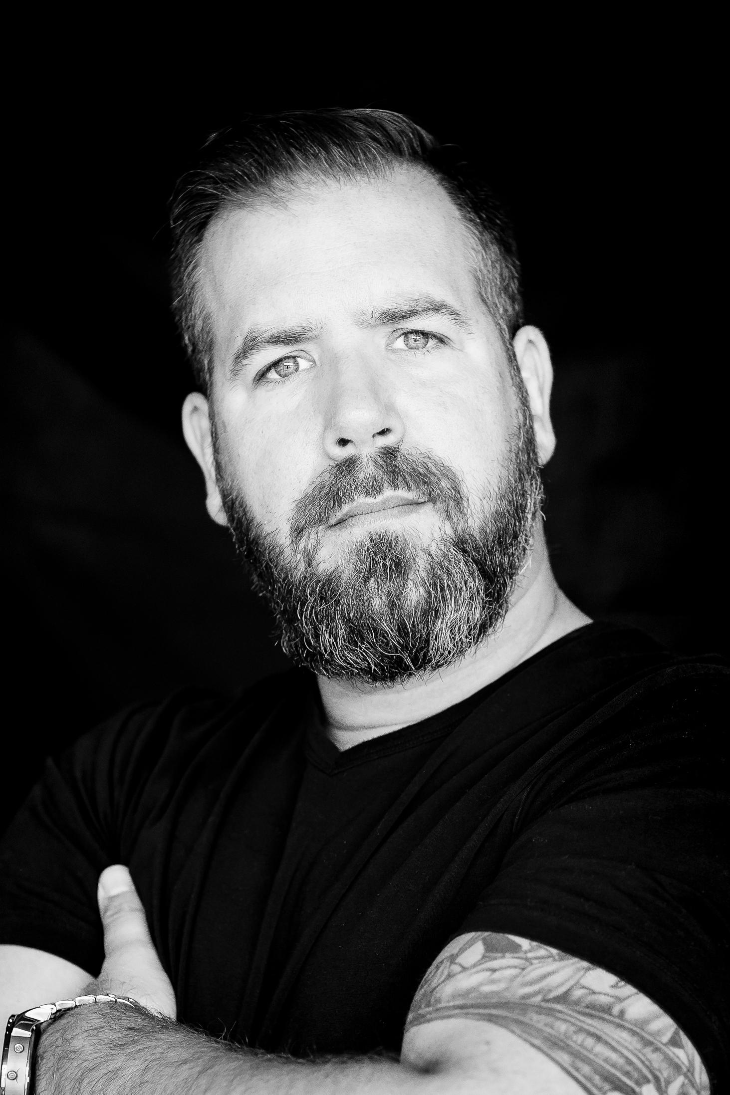 بازیگر Éric Pimparé  