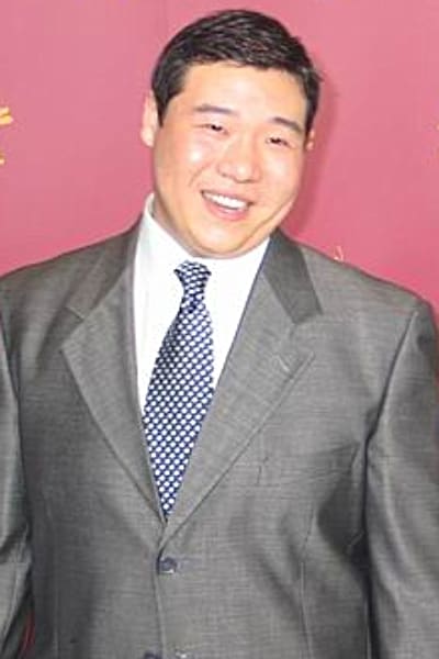 بازیگر Li Feng  