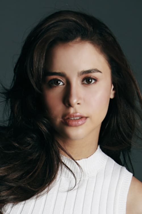 بازیگر Yassi Pressman  