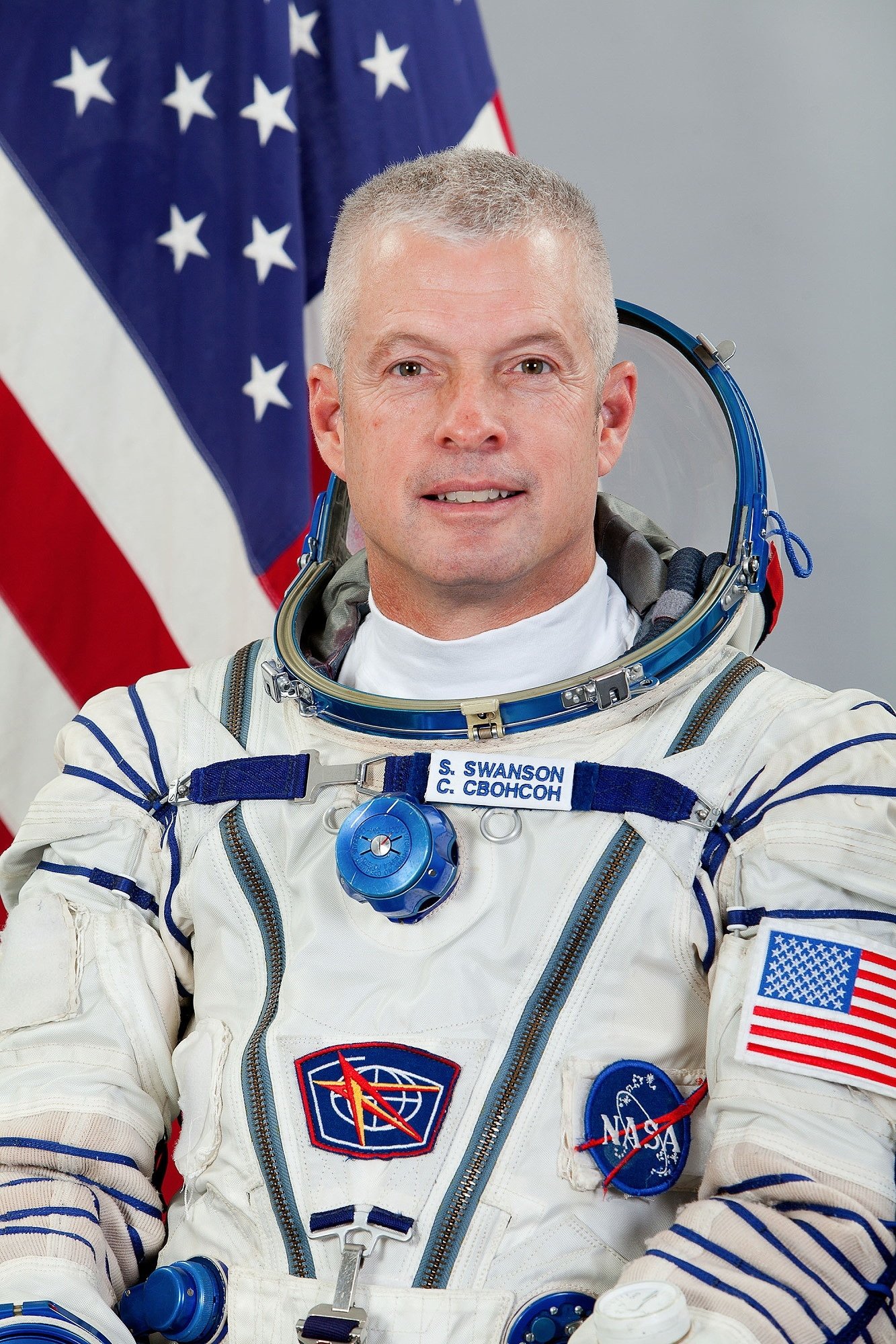 بازیگر Steve Swanson  