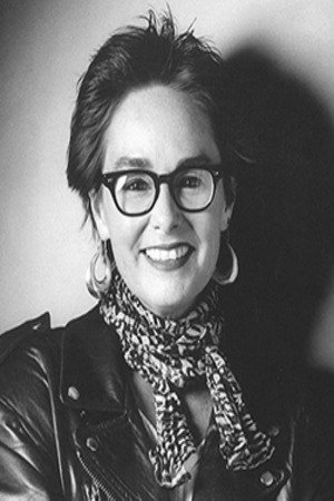 بازیگر Judy Irola  