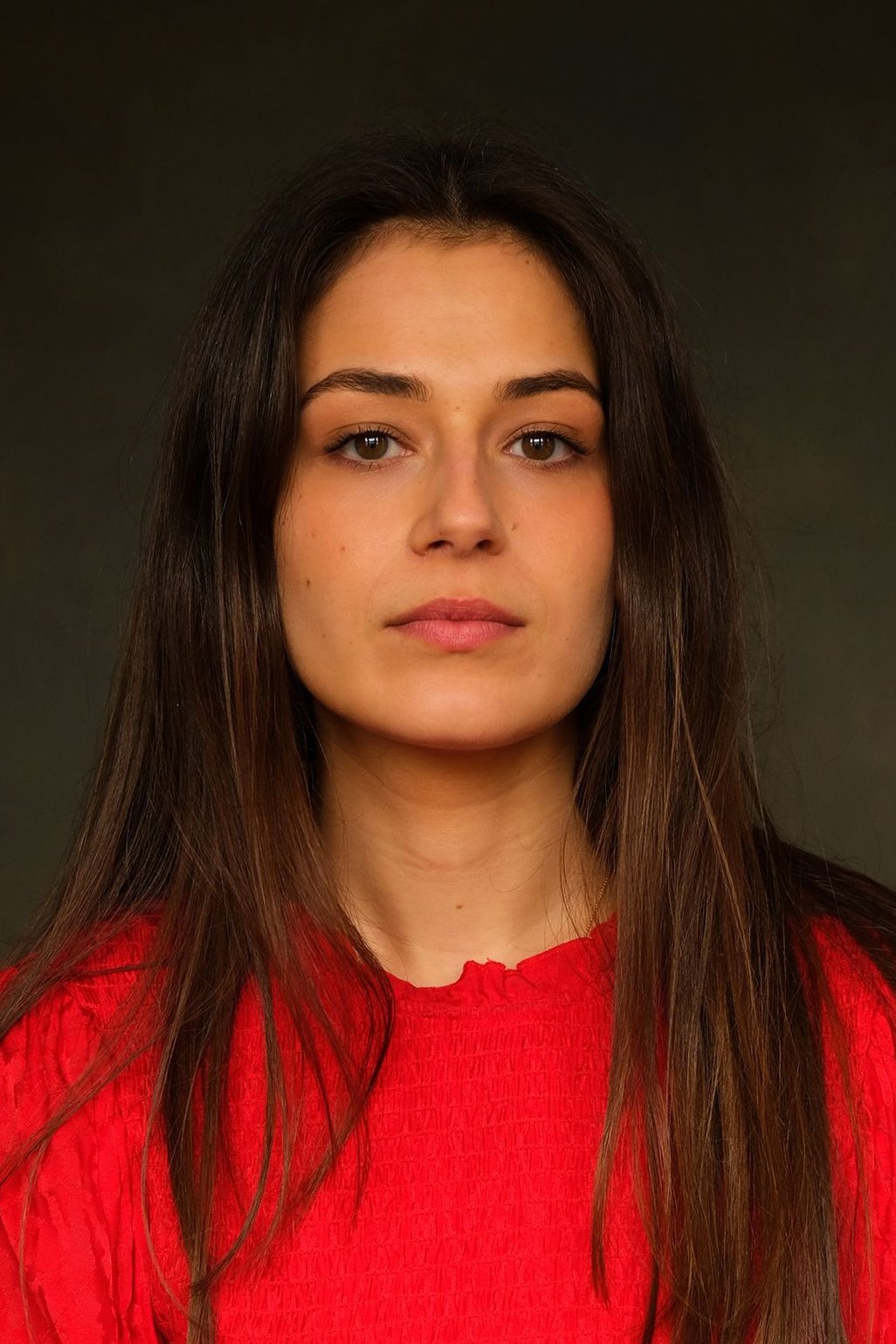 بازیگر Carlotta Banat  