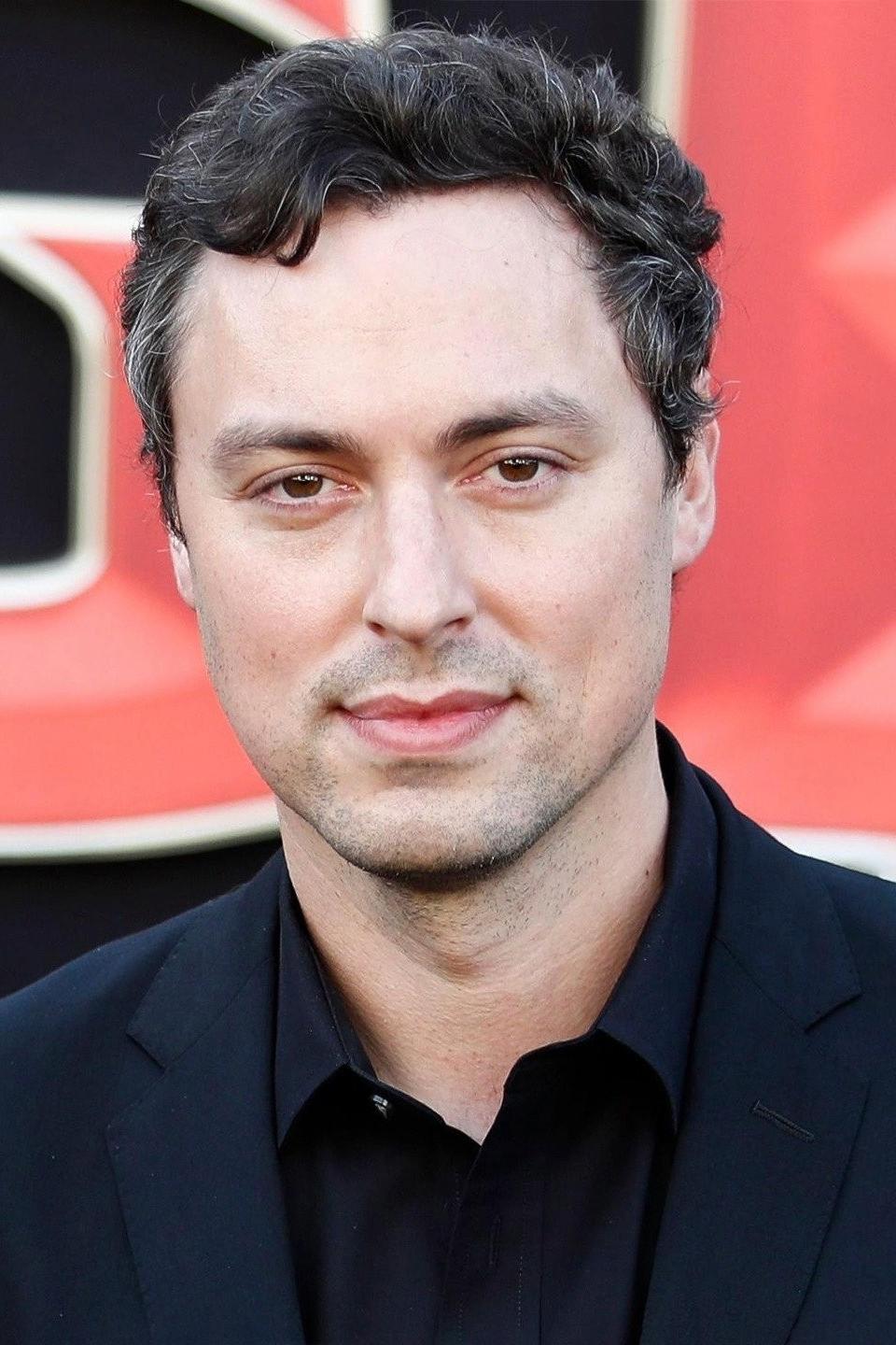 بازیگر John Francis Daley  