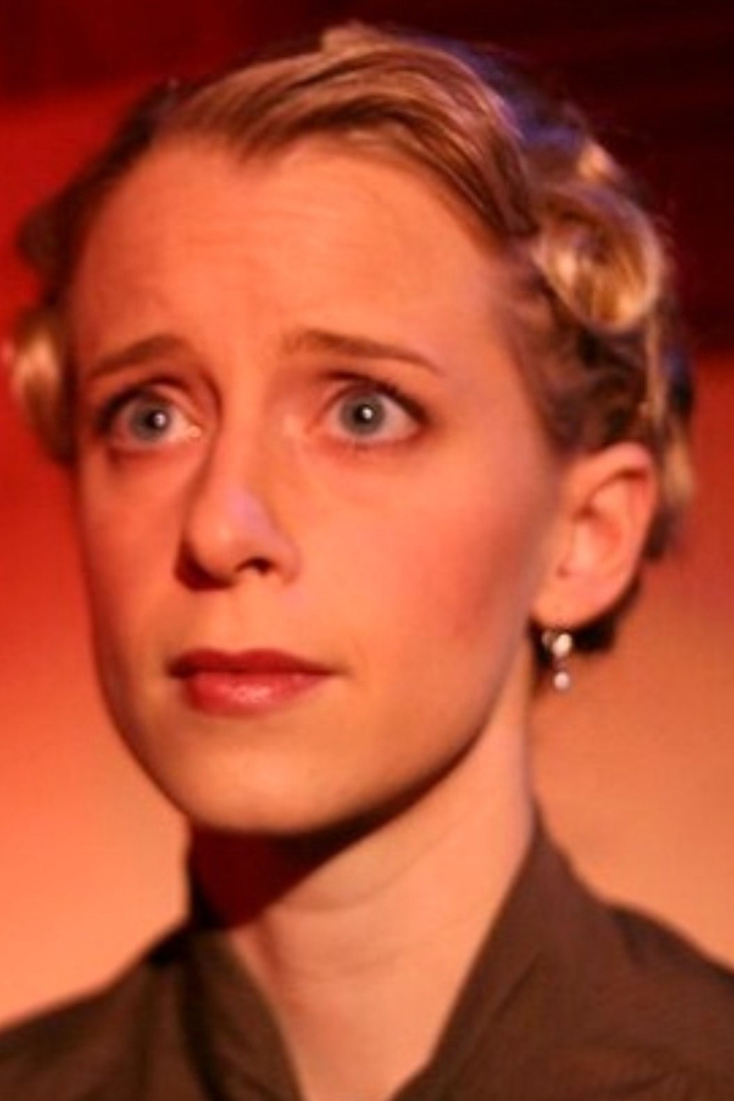 بازیگر April Pressel  