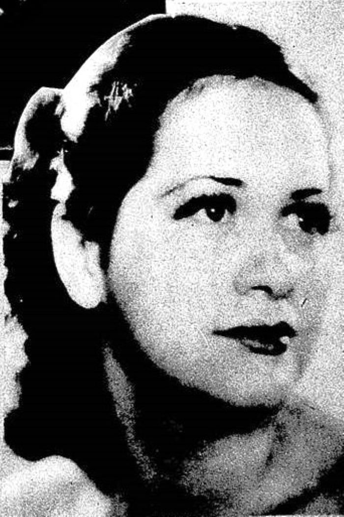 بازیگر Ana de Alencar  