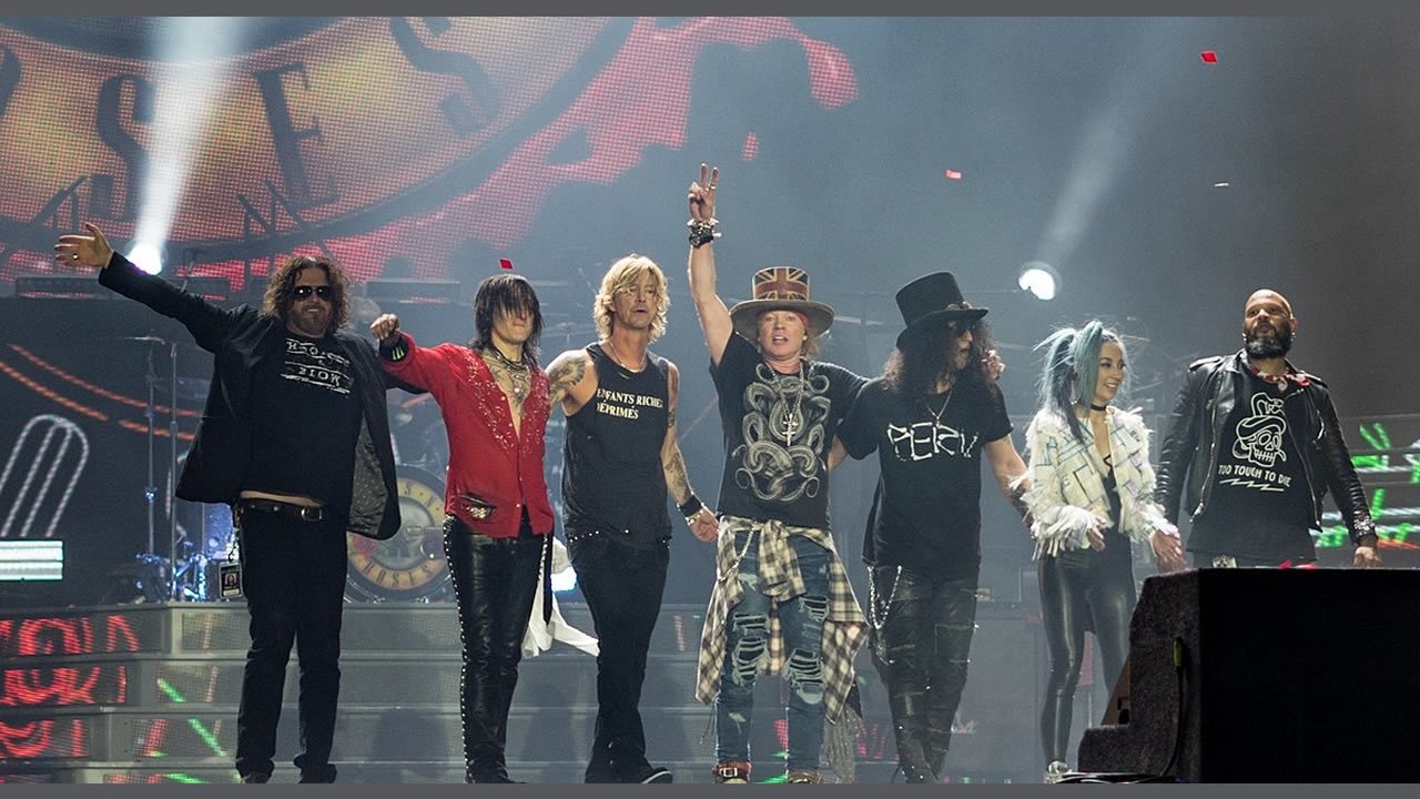 Guns N' Roses: 2 Classic Albums Under Review: Use Your Illusion I and II|Guns N' Roses: 2 Classic Albums Under Review: Use Your Illusion I and II