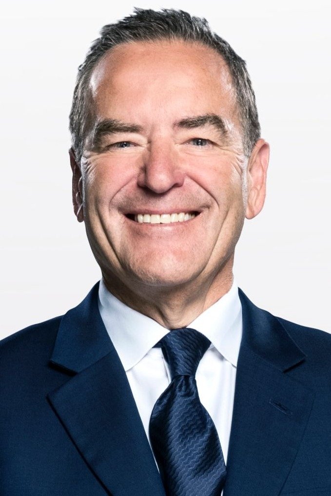 بازیگر Jeff Stelling  