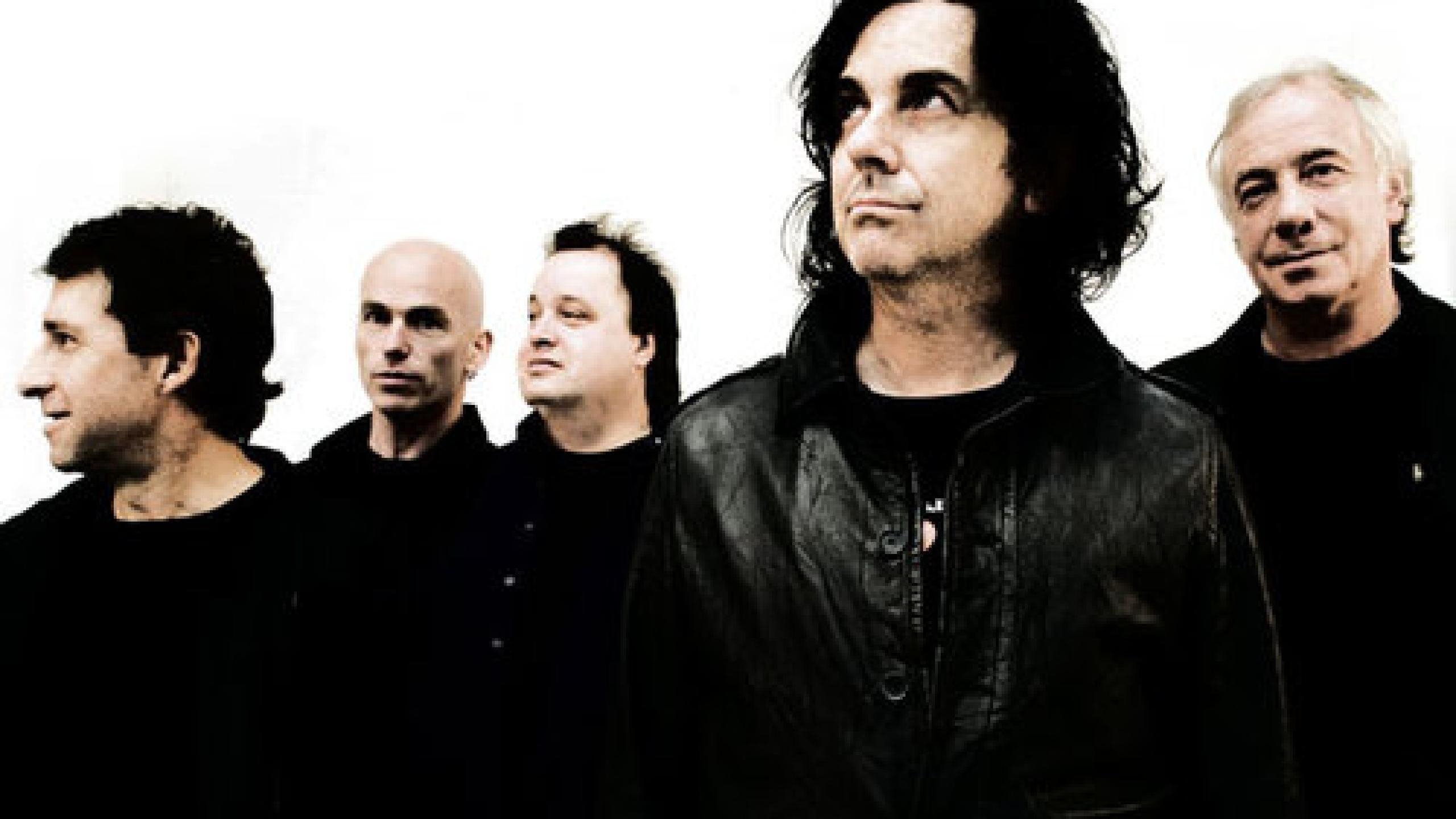 Marillion - A Piss up in a Brewery|Marillion - A Piss up in a Brewery