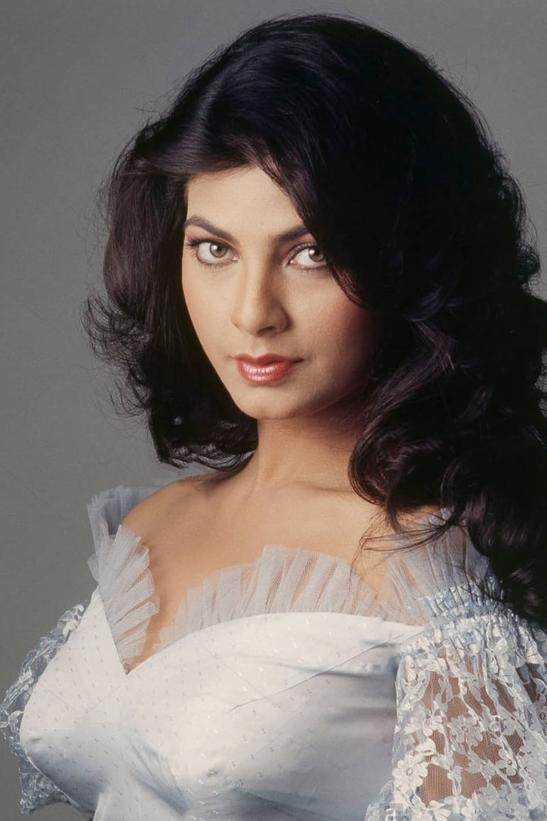 بازیگر Kimi Katkar  